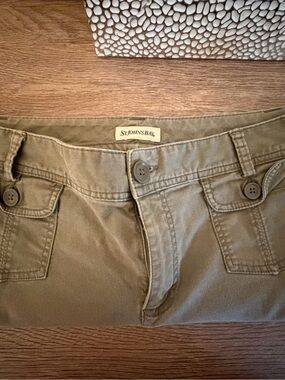 St. John’s Bay Khaki Capris